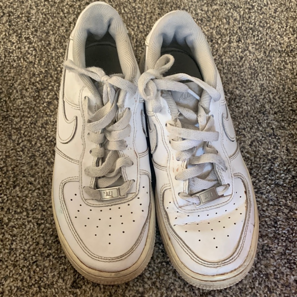 Worn Air Force Ones size 6.5 woman’s 4.5 Y